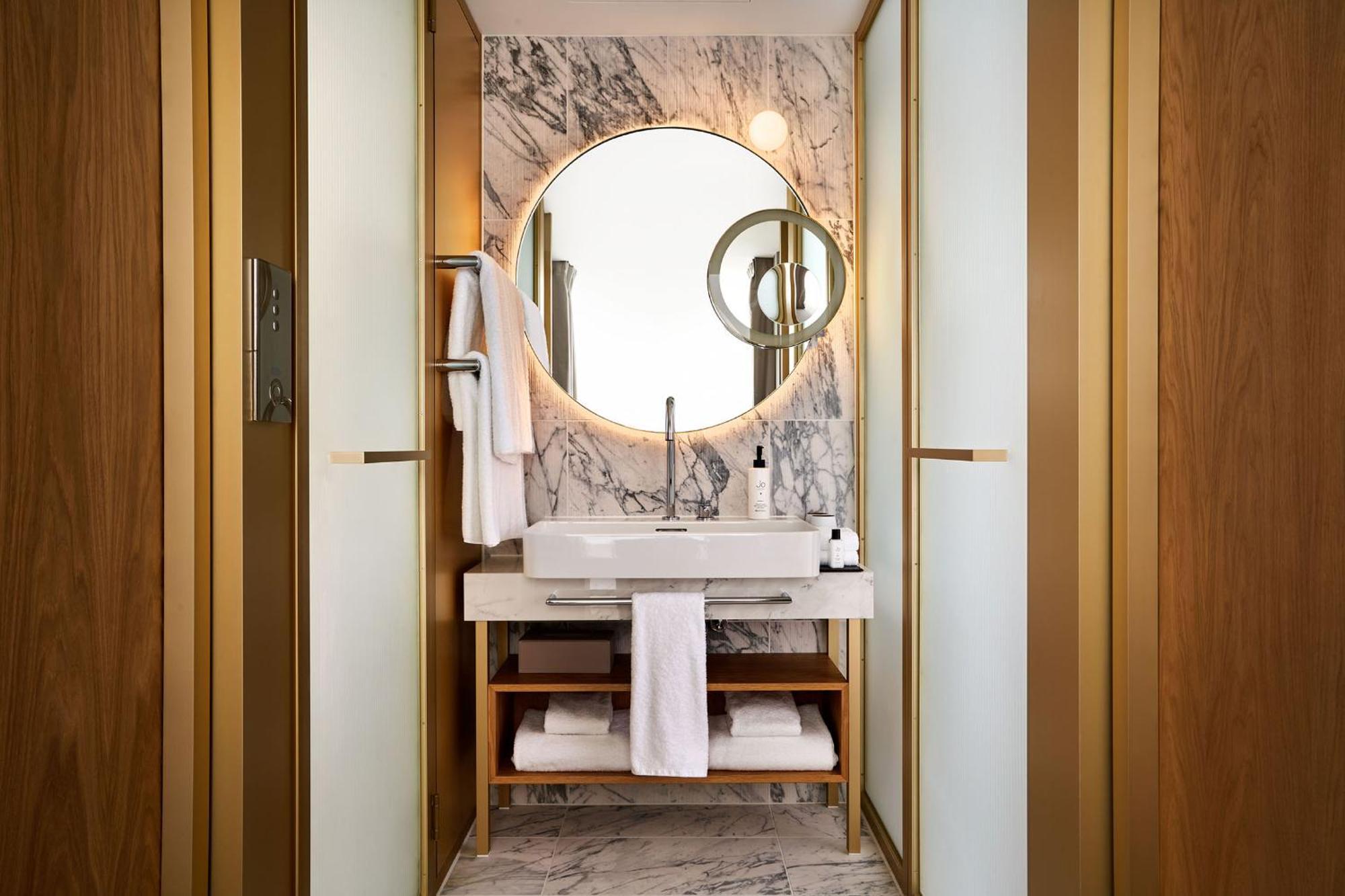 The Botree - Preferred Hotels And Resorts London Ngoại thất bức ảnh Bathroom