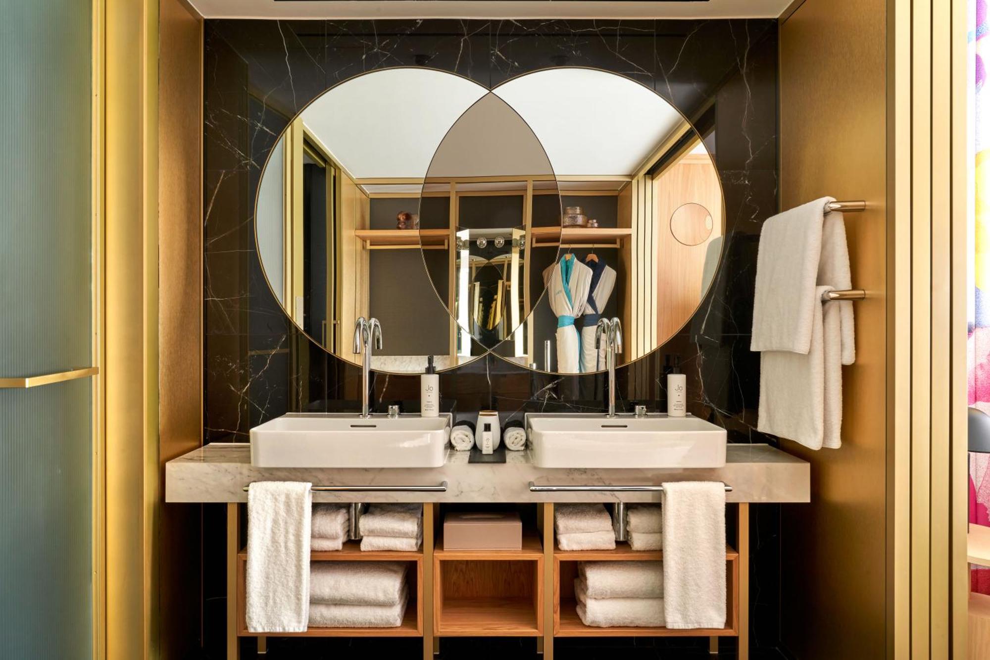 The Botree - Preferred Hotels And Resorts London Ngoại thất bức ảnh Bathroom