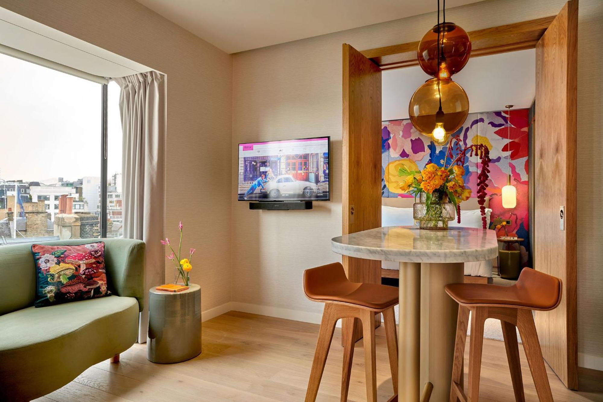 The Botree - Preferred Hotels And Resorts London Ngoại thất bức ảnh A suite at the hotel